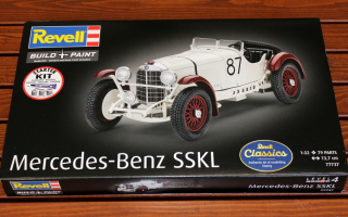 Set - Mercedes Benz SSKL (1:32)